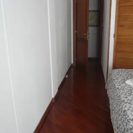 With Private Bathroom, No Smoking *