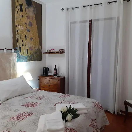 With Private Bathroom, No Smoking Homestay szállás Palau